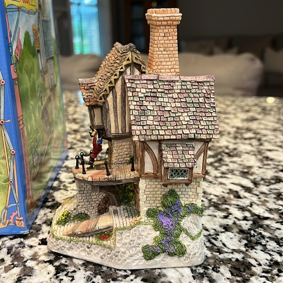 David Winter Cottages John Hine Studios Mad Baron Fourthrite’s Folly Numbered - Picture 5 of 10